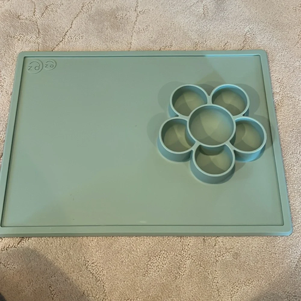 EZPZ Play Mat Sage